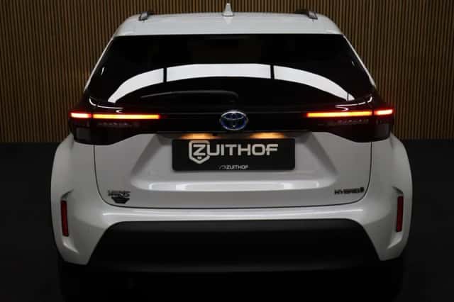 Toyota Yaris Cross (2023) thumbnail 5