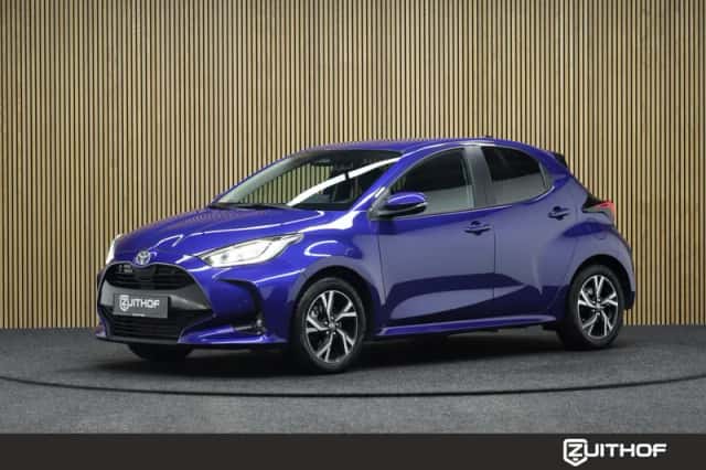 Toyota Yaris (2025) thumbnail 2