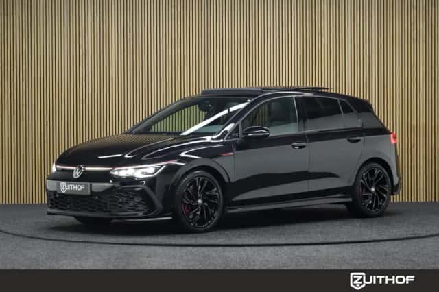 Volkswagen Golf (2020) thumbnail 2