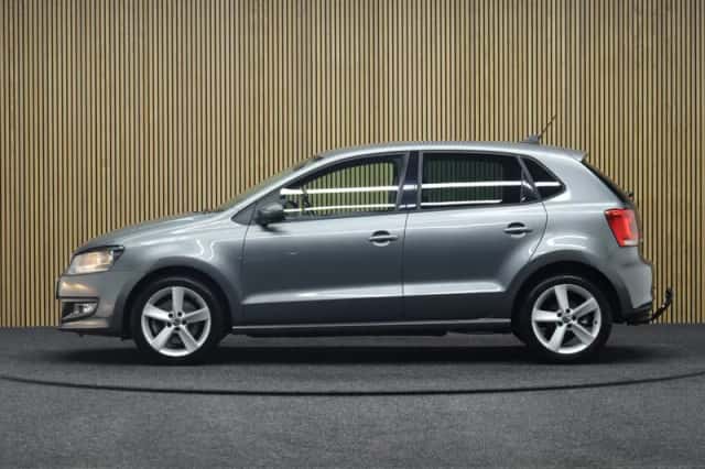 Volkswagen Polo (2014) thumbnail 2
