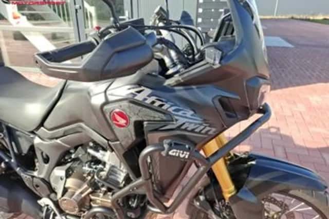Honda CRF (2016) thumbnail 6
