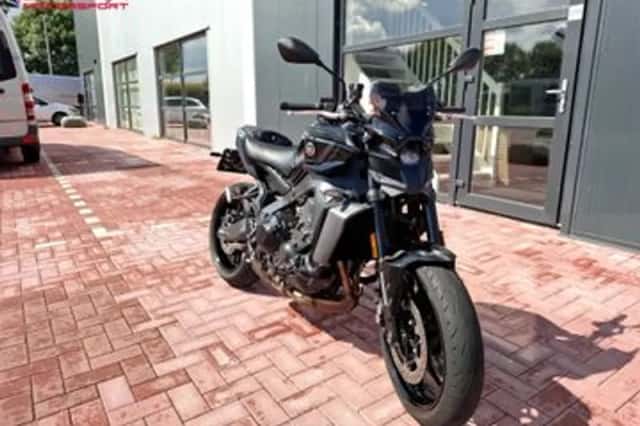 YAMAHA MT (2024) thumbnail 4