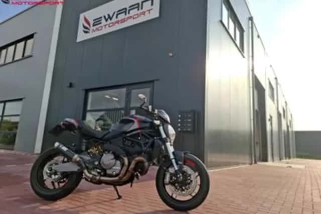 DUCATI MONSTER (2020) thumbnail 1