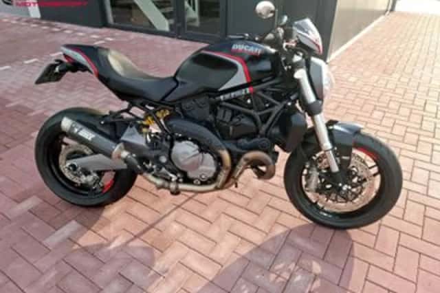 DUCATI MONSTER (2020) thumbnail 2