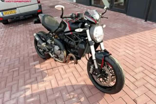 DUCATI MONSTER (2020) thumbnail 3