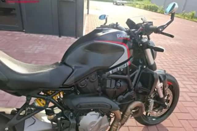DUCATI MONSTER (2020) thumbnail 6
