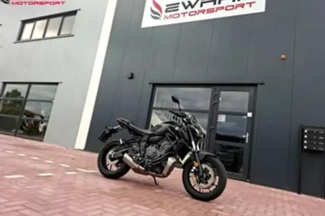 YAMAHA MT (2022) thumbnail 1
