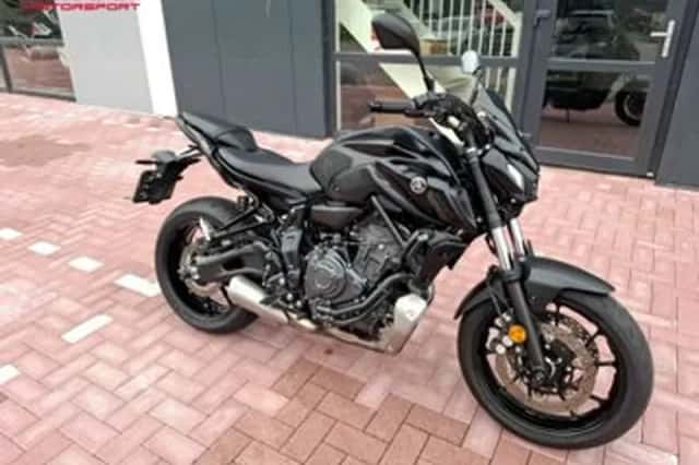 YAMAHA MT (2022) thumbnail 2