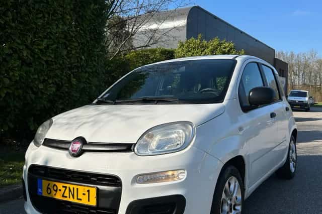Fiat Panda (2013) thumbnail 1
