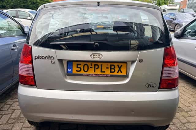 Kia Picanto (2004) thumbnail 3