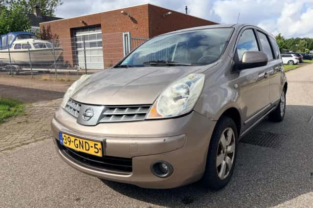 Nissan Note (2008) thumbnail 1