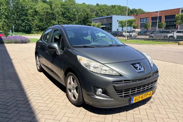 Peugeot 207 (2010) thumbnail 3