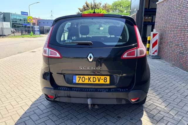 Renault Scénic (2009) thumbnail 6