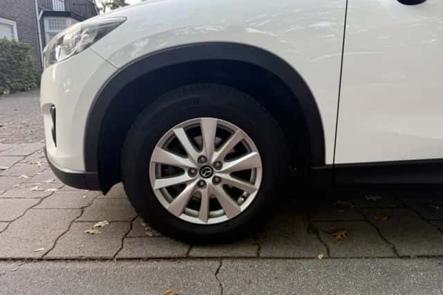 Mazda CX-5 (2012) thumbnail 2