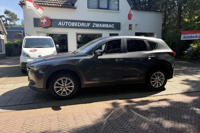 Mazda CX-5 (2017) thumbnail 1