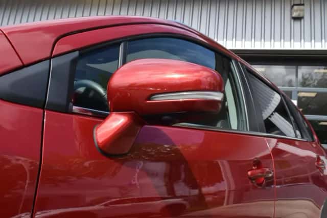 Suzuki S-Cross (2025) thumbnail 3