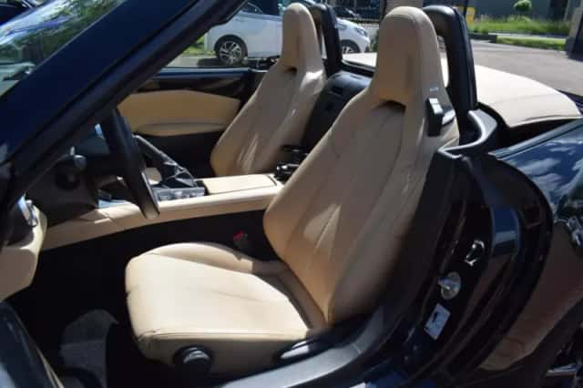 Mazda MX-5 (2025) thumbnail 6