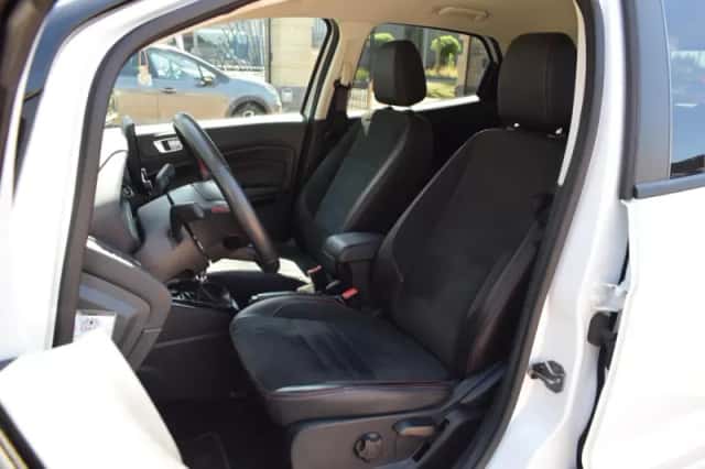 Ford EcoSport (2019) thumbnail 3