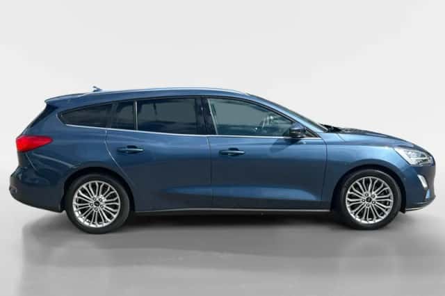 Ford Focus (2019) thumbnail 4