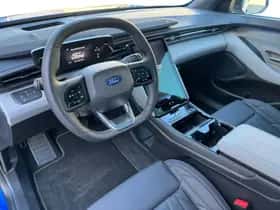 Ford Explorer (2025) thumbnail 15