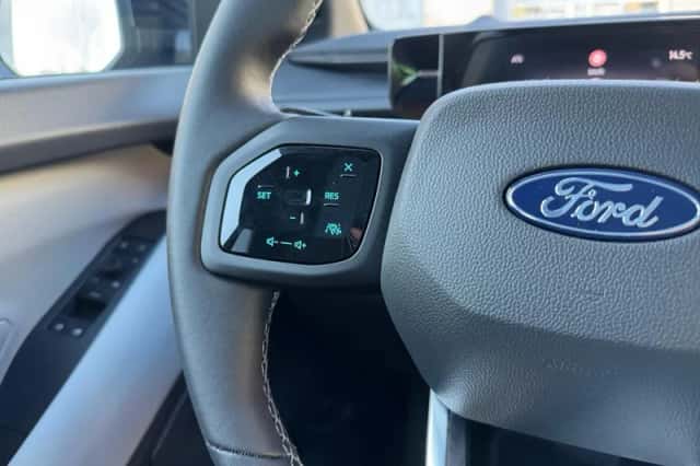 Ford Explorer (2025) thumbnail 19