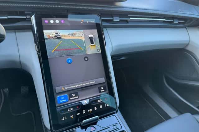 Ford Explorer (2025) thumbnail 31