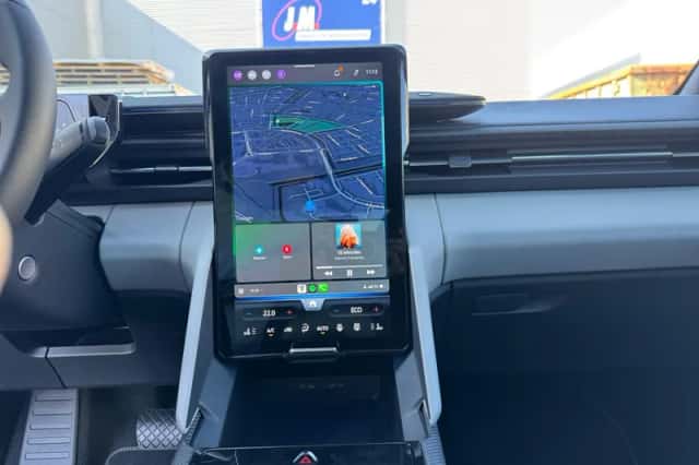 Ford Explorer (2025) thumbnail 32