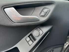 Ford Fiesta (2018) thumbnail 14