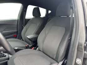 Ford Fiesta (2018) thumbnail 26