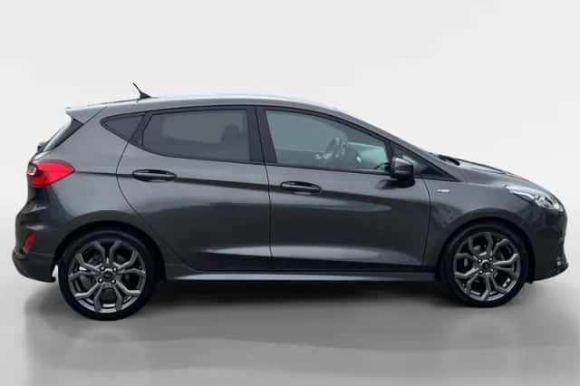Ford Fiesta (2018) thumbnail 4