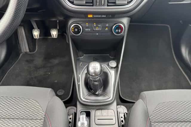 Ford Fiesta (2018) thumbnail 8