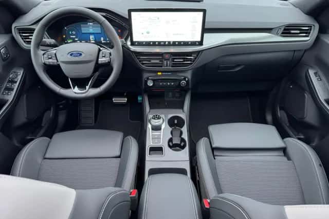 Ford Kuga (2026) thumbnail 31