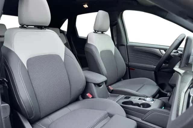 Ford Kuga (2026) thumbnail 36