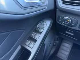 Ford Focus (2019) thumbnail 30