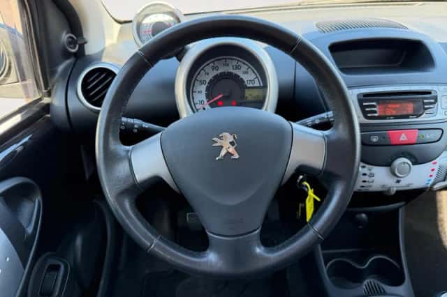 Peugeot 107 (2012) thumbnail 19