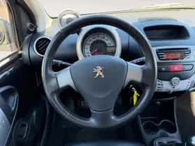 Peugeot 107 (2012) thumbnail 19