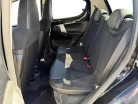Peugeot 107 (2012) thumbnail 6