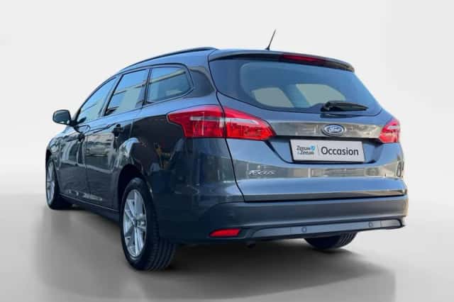 Ford Focus (2016) thumbnail 12