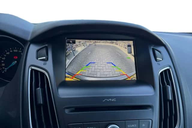 Ford Focus (2016) thumbnail 17