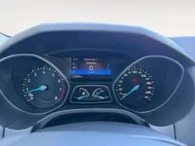 Ford Focus (2016) thumbnail 22