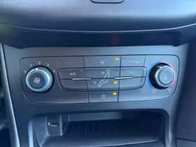 Ford Focus (2016) thumbnail 29
