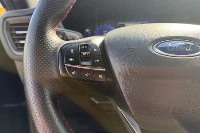 Ford Kuga (2021) thumbnail 19