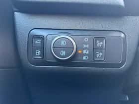Ford Kuga (2021) thumbnail 26