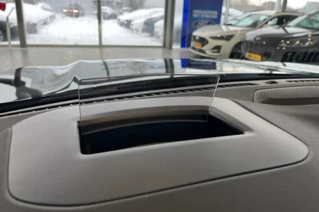 Ford Kuga (2025) thumbnail 27