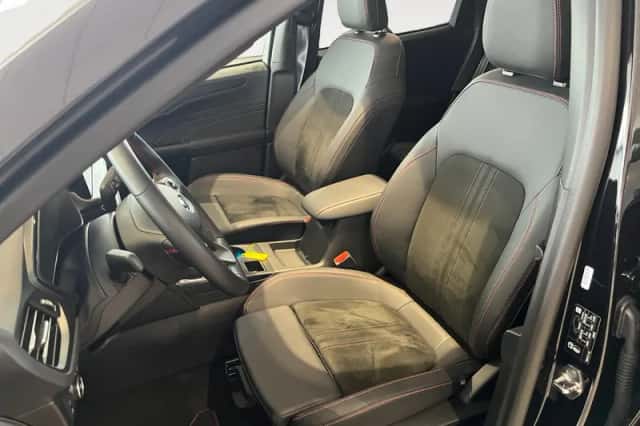 Ford Kuga (2025) thumbnail 6