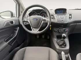 Ford Fiesta (2017) thumbnail 23