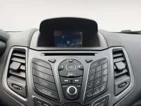 Ford Fiesta (2017) thumbnail 24