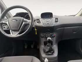 Ford Fiesta (2017) thumbnail 8