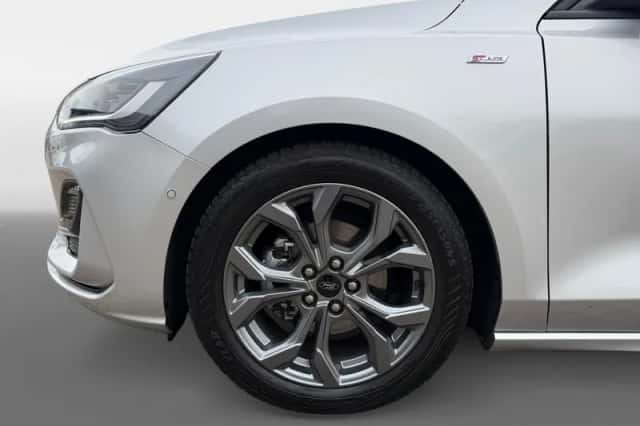 Ford Focus (2025) thumbnail 16