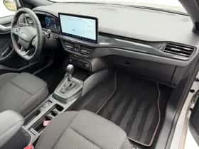Ford Focus (2025) thumbnail 3
